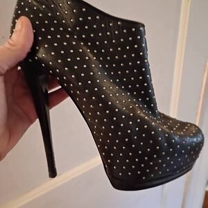 Betsey Johnson Black Studded Heels